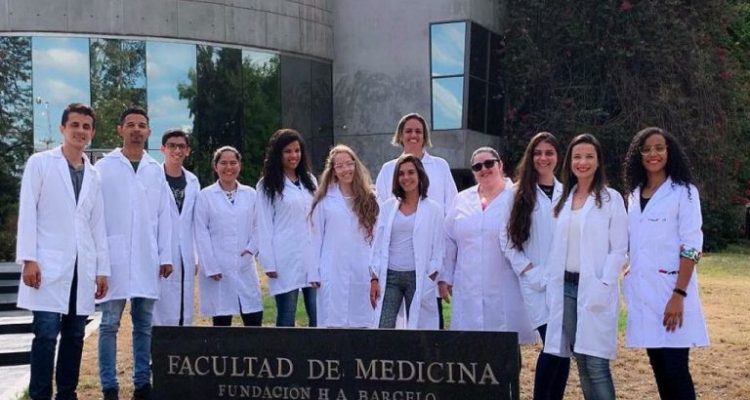Fundación Barceló – Carrera de Medicina – inscripciones
